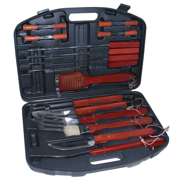 Set de 18 accessoires pour barbecue dans une malle