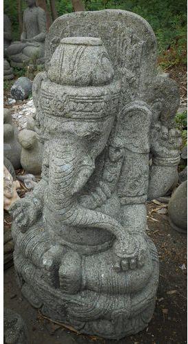 Statue de jardin en pierre volcanique GANESH Indouhisme Statue de jardin en pierre