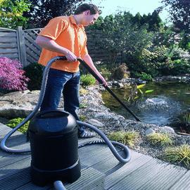 Aspirateur de bassin PondoMatic réservoir compact