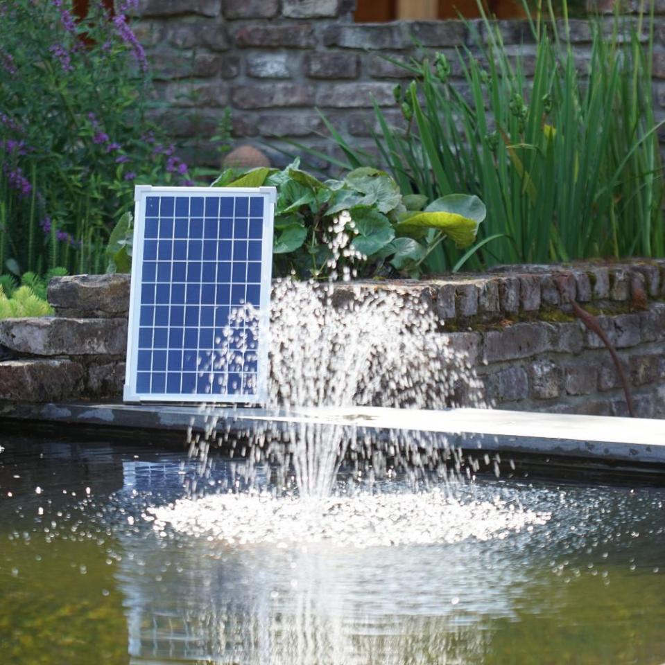 Pompe pour bassin SolarMax 600 - Ubbink
