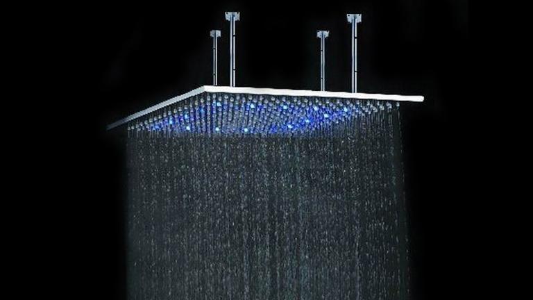 Pomme de douche effet pluie avec LED 60 x 60 cm Teodora Pomme de douche effet pluie