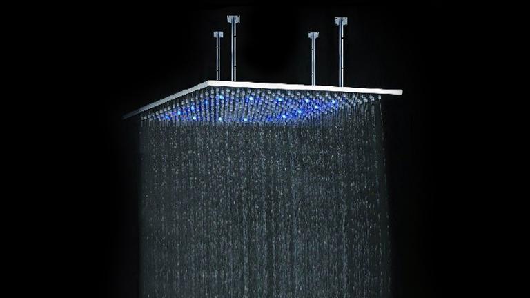 Pomme de douche effet pluie avec LED 50 x 50 cm Colomba Pomme de douche effet pluie