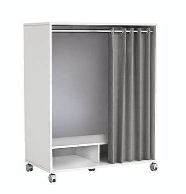 Dressing sur roulettes avec rideau en bois blanc Dressing sur roulettes avec