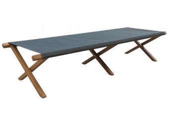 Lit de camp pliant en polyester enduit et eucalypt
