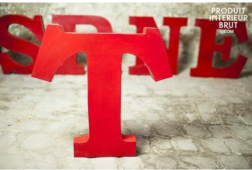 Lettre decorative T