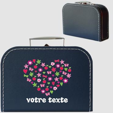 Valisette en carton personnalisable avec motif coeur Valisette en carton personnalisable