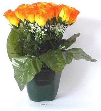 Pot Composition de boutons de Rose et Gyspso artif