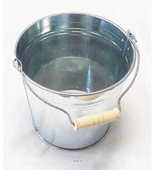 Pot zinc H 13 cm D 14 cm avec une anse en bois Pot zinc H 13 cm D 14 cm avec