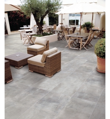 Carrelage AVALON BY DECOCERAM Gris 40x80cm antidér
