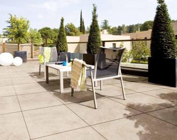 Carrelage en grès cérame 60x60 épaisseur 2 cm sur