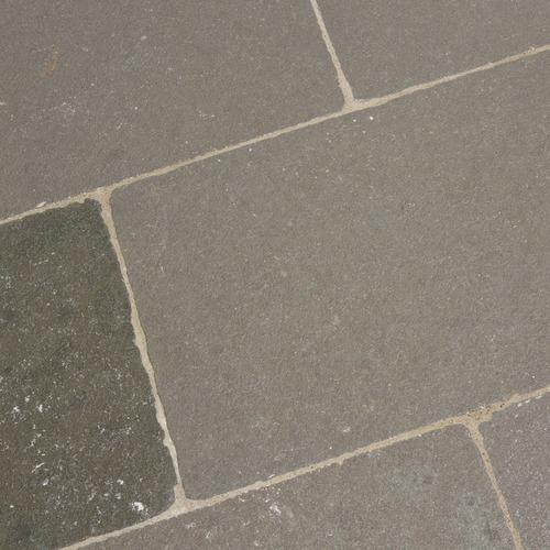 Dalles Carrelage en pierre Calcaire Cobra gris 39x