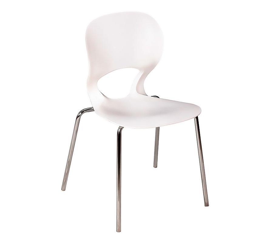 Chaise next