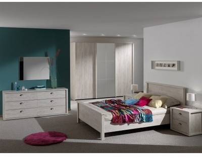 Chambre à coucher complète lit 140 cm coloris pin