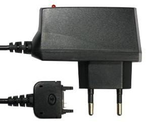 Sony Ericsson Z520i Chargeur
