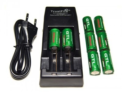 Chargeur Trustfire Tr-001 + 8 Piles Cr123a Recharg