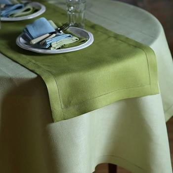 Chemin de table 100% lin Emilia Vert forêt 50X140