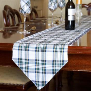 Chemin de Table Ecossais