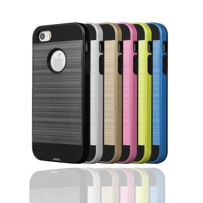 Coque iPhone SE Motomo (Couleur:Noir )