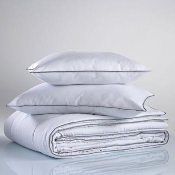 Couette synthétique 300g/m2 100% polyester - La Re