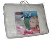 Couette légère et douce avec un garnissage naturel