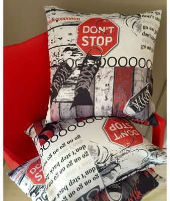 Housse de Coussin imprimée basket converse Housse de Coussin imprimée