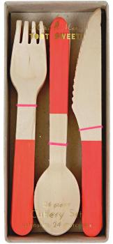 Set 24 Couverts Rouge en Bois