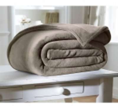 Couverture toucher peluche