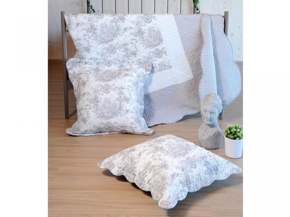 Couvre lit boutis polyester + 2 taies volant toile