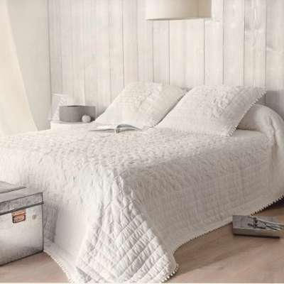Couvre lit blanc romantique en coton