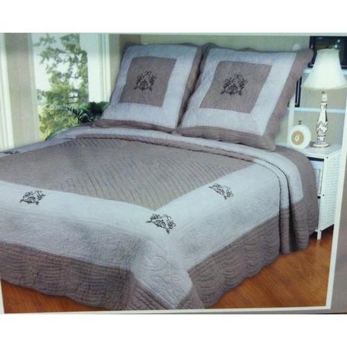 Salomé Prestige Couvre lit boutis momograme-180x24