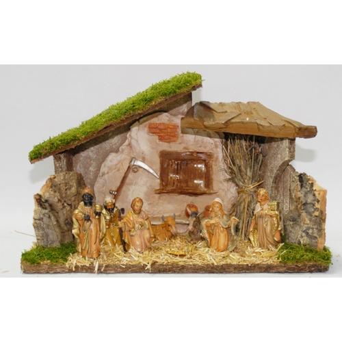Crèche Bois avec 8 Santons 39 x 20 x 29 cm Crèche Bois avec 8 Santons