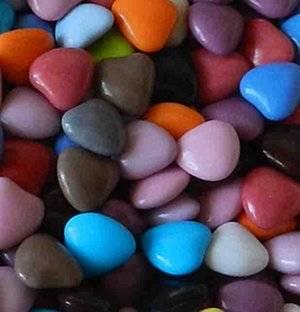 Dragées mini cur chocolat multicolore 250 gr Taill