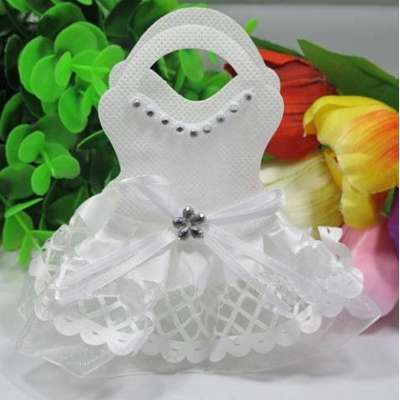 Boite a dragee robe de mariee mariage bapteme comm