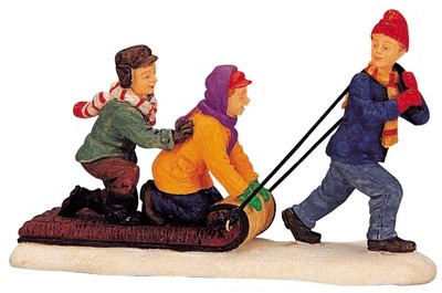Figurine Tirons le toboggan 9 x 3.4 x 5.4 cm