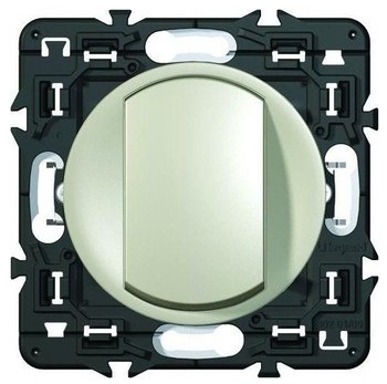 LEGRAND Poussoir simple Céliane 6A + enjoliveur