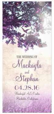 Arbre rustique et programmes pourpres de mariage