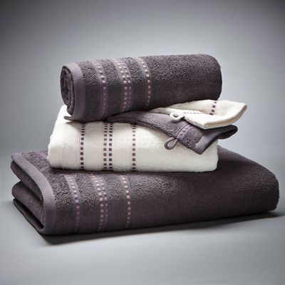 Lot 1 drap de bain + 2 serviettes + 2 gants, 420 g