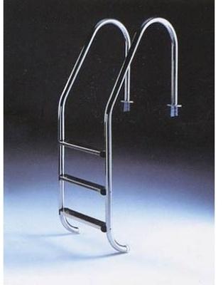 Echelle inox standard pour piscine : 3 marches