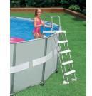 Echelle daccès piscine 1.32 m Intex