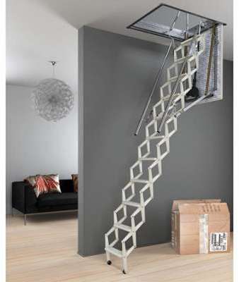 12. Escalier escamotable électrique: ouverture du
