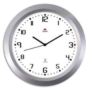 Cette horloge radio-pilotée grand modèle se compose Cette horloge radio-pilotée
