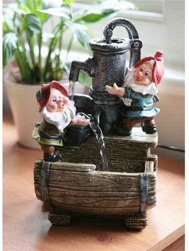 Fontaine dIntérieur Nains de Jardin et Tonneau -