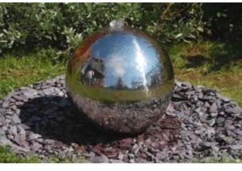 Fontaine Grande Sphère 70cm en acier polis inoxydable Fontaine Grande Sphère 70cm