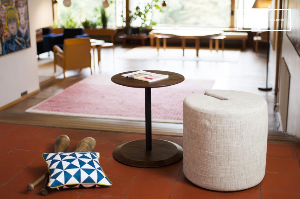 Table scandinave d appoint et pouf Victor Table scandinave d appoint