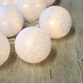 Guirlande Lumineuse Boules Coton Blanc