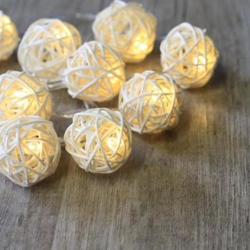 Guirlande Lumineuse Boules Rotin Blanc