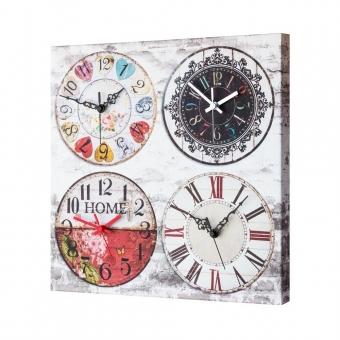 Horloge murale de design avec 4 fuseaux horaires C