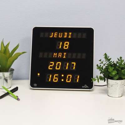 Horloge Date et Heure Automatique