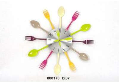 Horloge murale colorée couverts de cuisine Ø