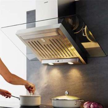 Hotte cuisine murale Silverline ATIKA inox et verre Hotte cuisine murale Silverline